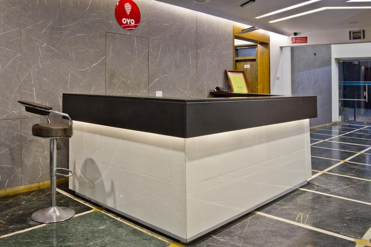 Hotel Executive สุรัต ภายนอก รูปภาพ